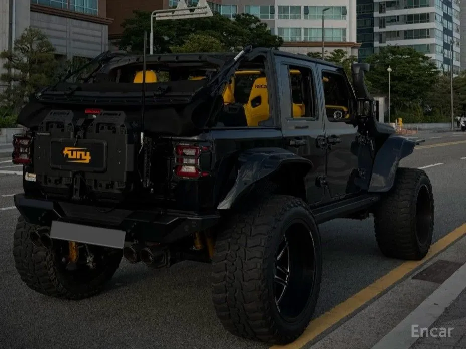 Jeep Wrangler, 2023 — фото 4 из 12