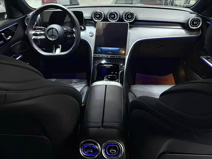 Mercedes-Benz C-Class, 2024 — фото 8 из 9