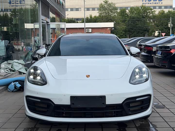 Porsche Panamera, 2022 — фото 2 из 9