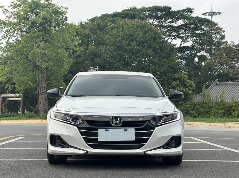 Honda Accord, 2022 — фото 2 из 12
