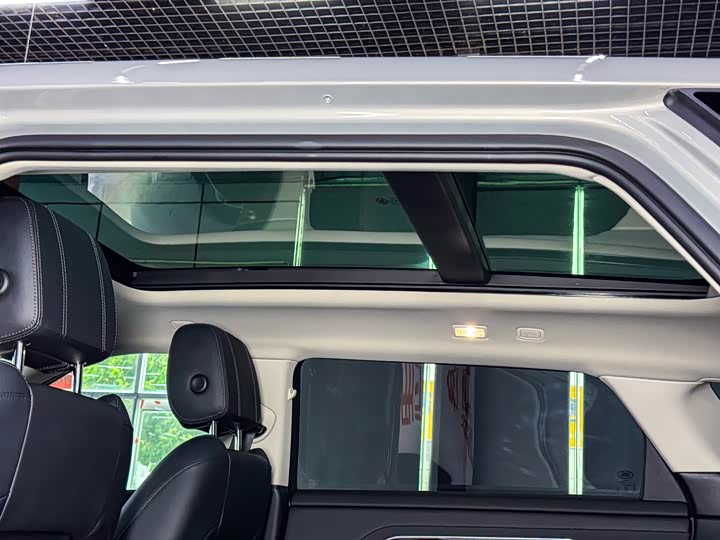 Land Rover Range Rover Evoque L, 2022 — фото 5 из 7