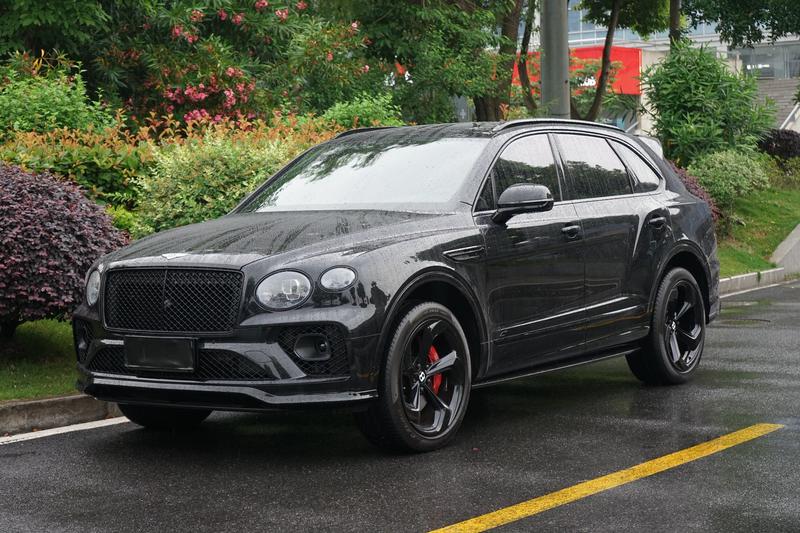 Bentley Bentayga, 2022 — купить в Кирове под ключ