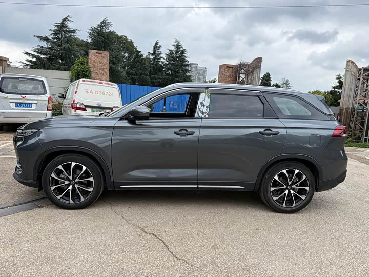 Changan X7 Plus, 2024 — фото 7 из 9