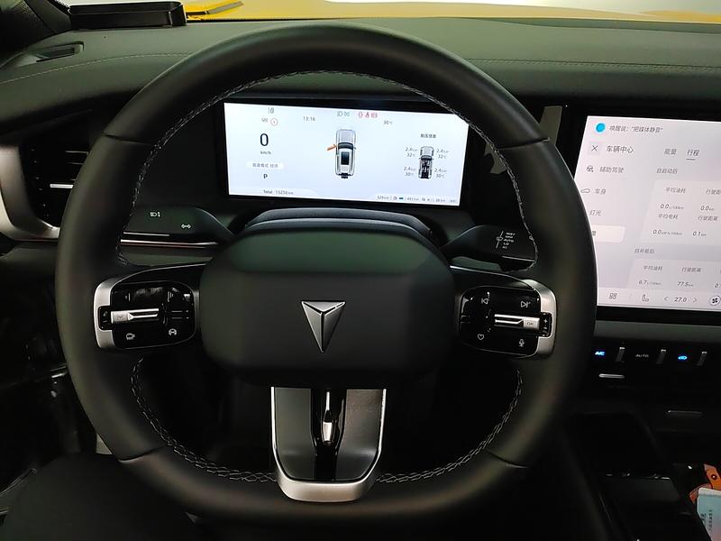 Changan Deepal G318, 2024 — фото 7 из 12