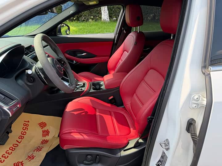 Jaguar E-Pace, 2023 — фото 8 из 9