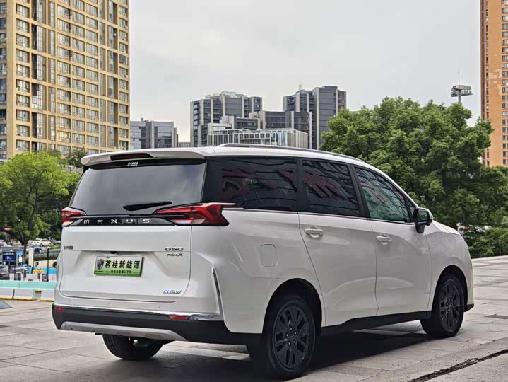 Maxus G50 Hybrid, 2024 — фото 7 из 9