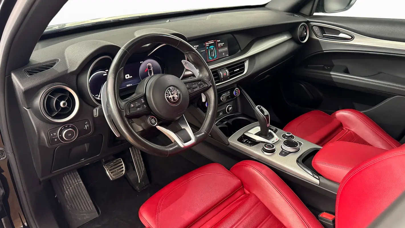 Alfa Romeo Stelvio, 2024 — фото 7 из 10