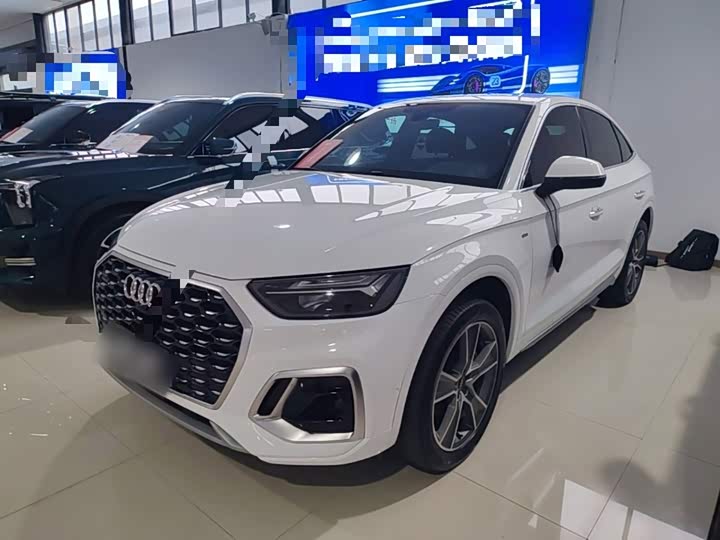 Audi Q5L Sportback, 2022 — купить в Самаре под ключ