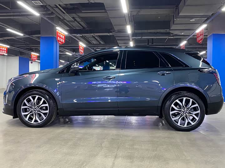 Cadillac XT5, 2024 — фото 8 из 9