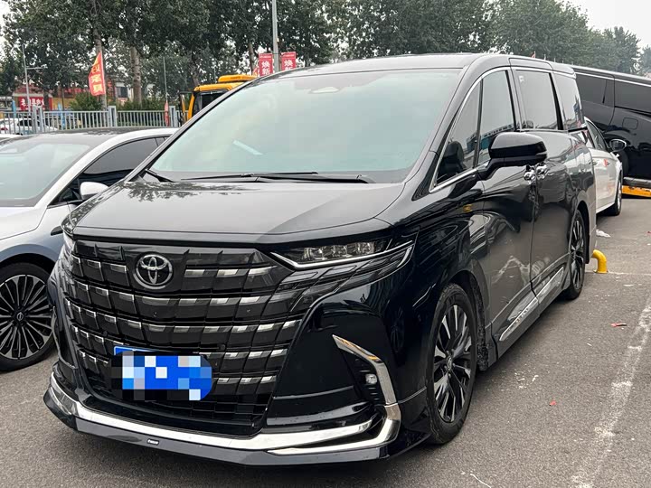 Toyota Alphard, 2025 — купить в Самаре под ключ