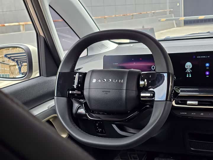 Baojun KiWi EV, 2022 — фото 8 из 9