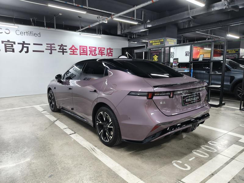 Lynk & Co 07 EM-P Hybrid, 2025 — фото 5 из 12