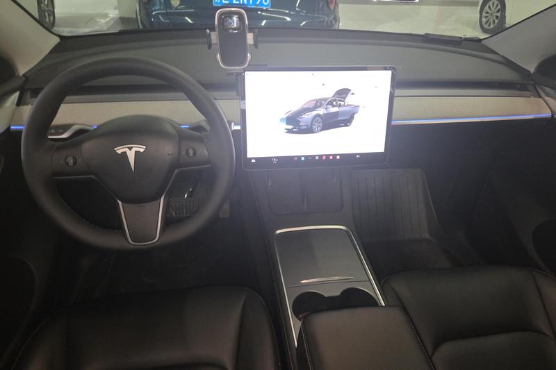 Tesla Model Y, 2024 — фото 6 из 9