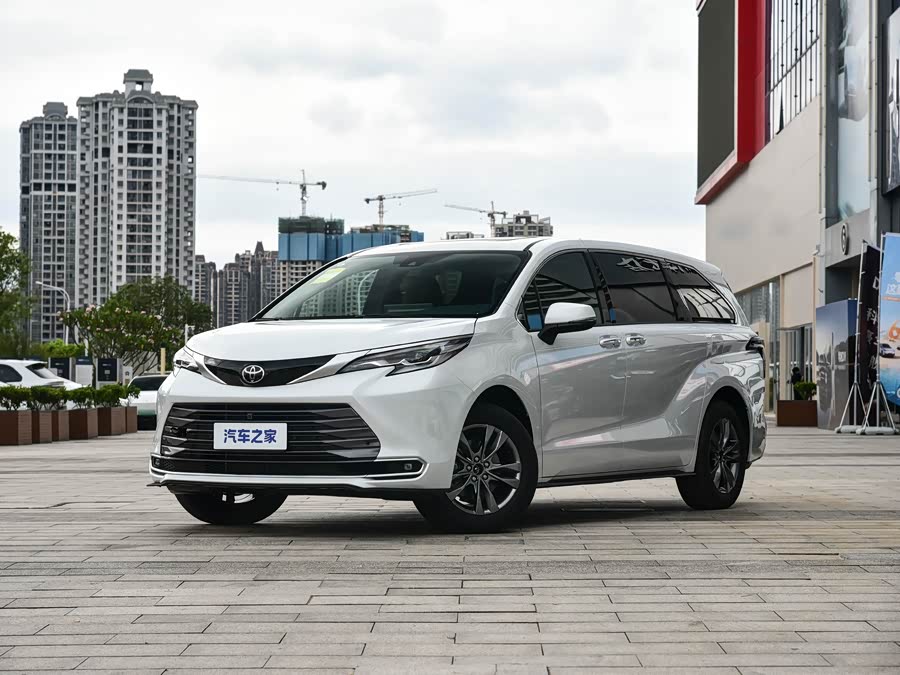 Toyota Sienna, 2026 — купить в Самаре под ключ
