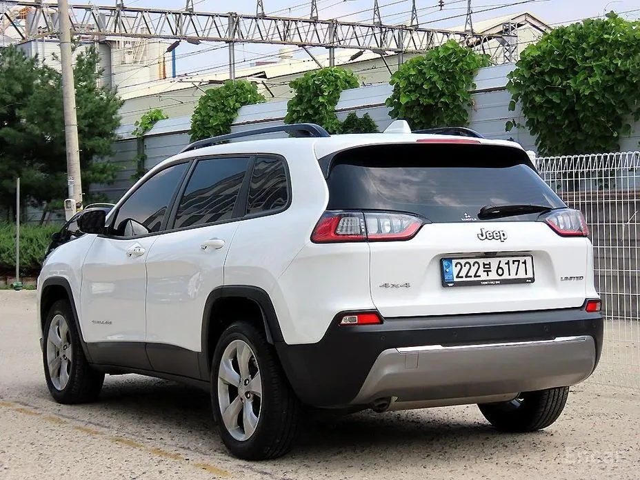 Jeep Cherokee, 2022 — фото 3 из 12