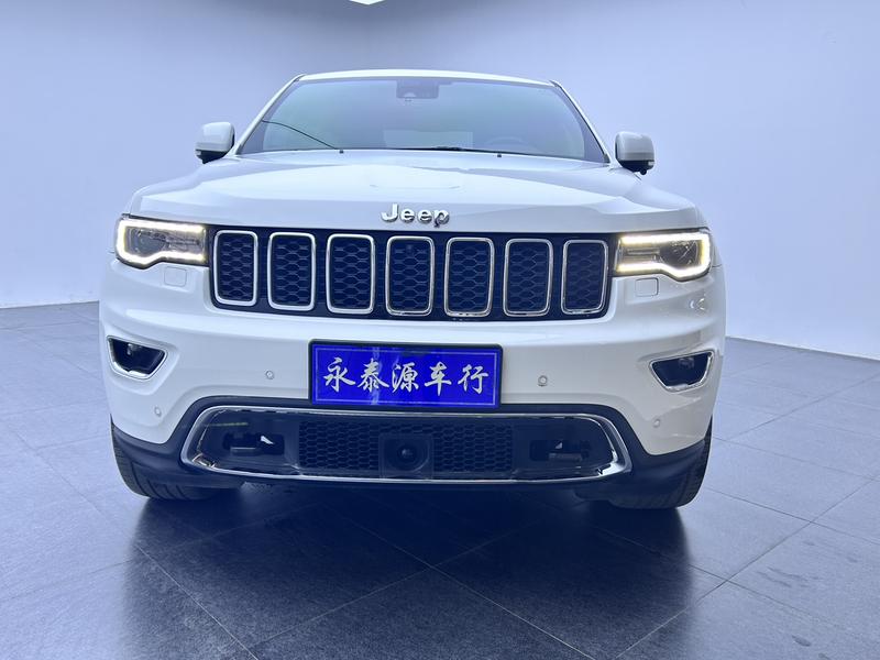 Jeep Grand Cherokee, 2022 — фото 2 из 12