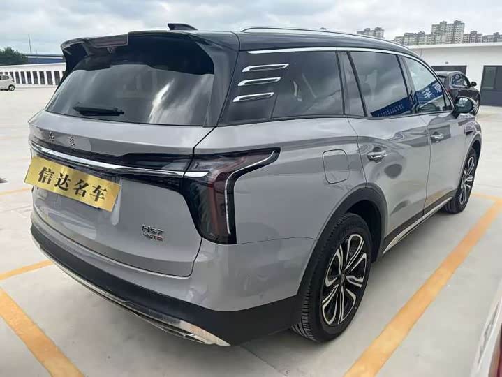 Hongqi HS7, 2026 — фото 4 из 7