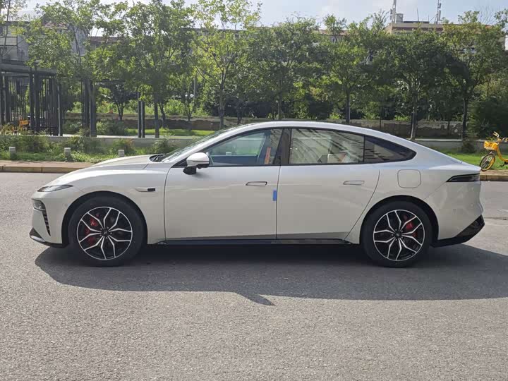 Dongfeng Yipai eπ 007, 2026 — фото 8 из 9
