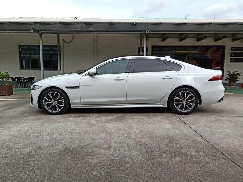 Jaguar XF L, 2022 — фото 4 из 12