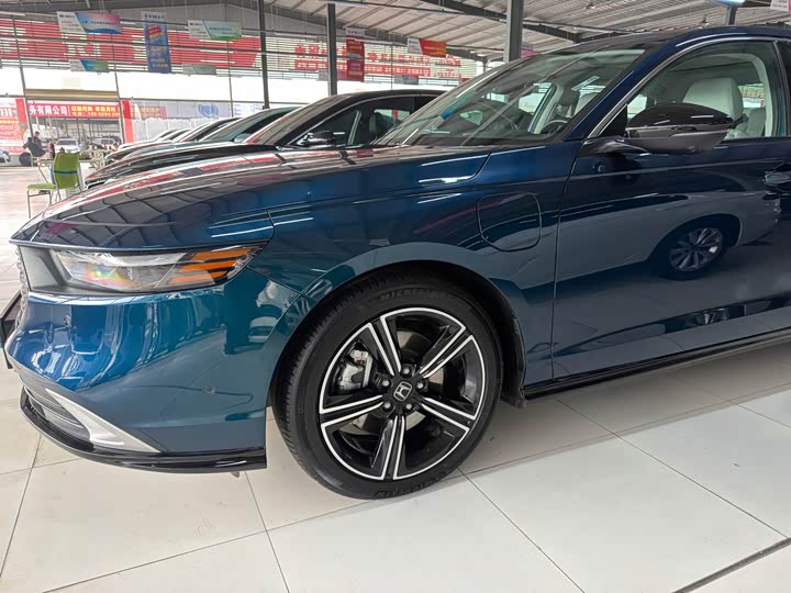 Honda Accord Hybrid, 2023 — фото 4 из 5