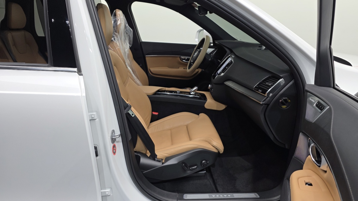 Volvo XC90, 2022 — фото 10 из 12
