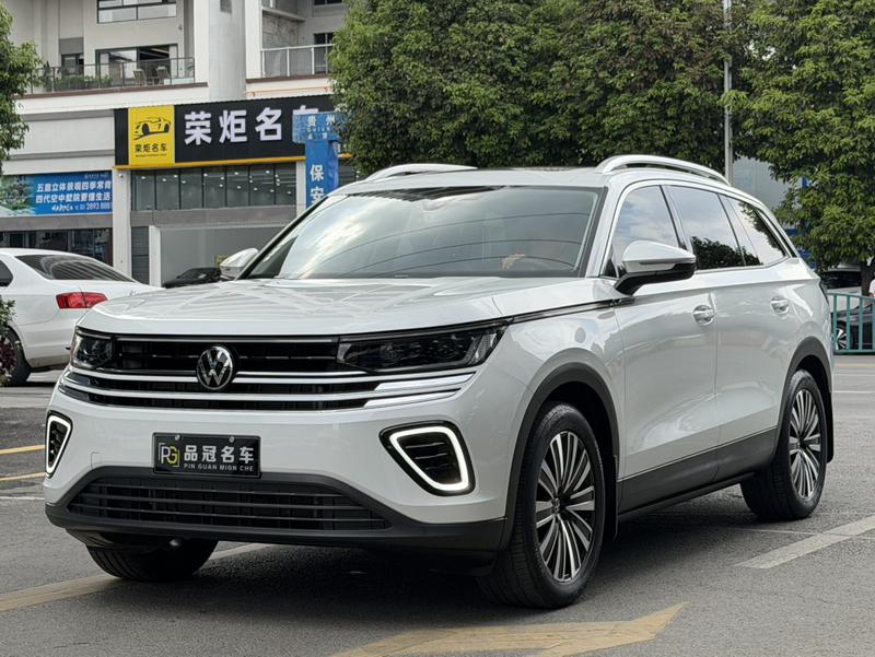 Volkswagen Tavendor, 2025 — купить в Санкт-Петербурге под ключ