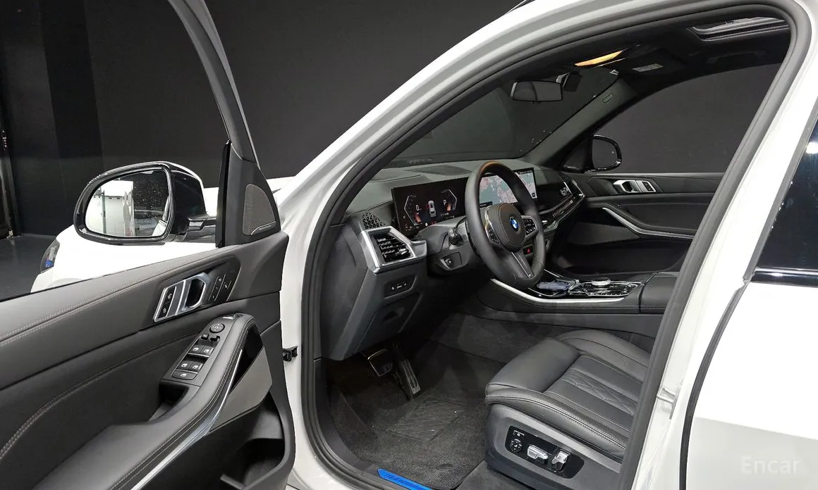 BMW X5, 2024 — фото 10 из 12