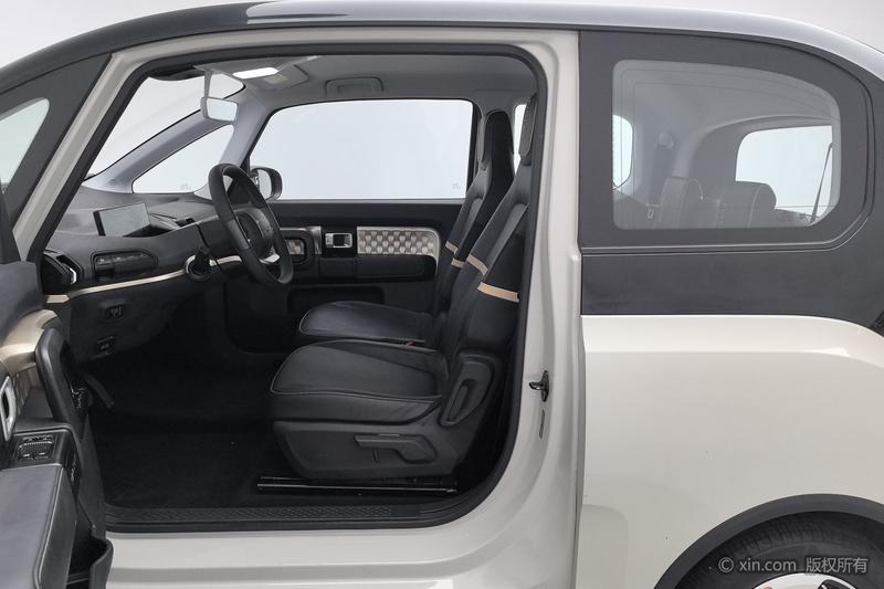 Baojun KiWi EV, 2022 — фото 11 из 12