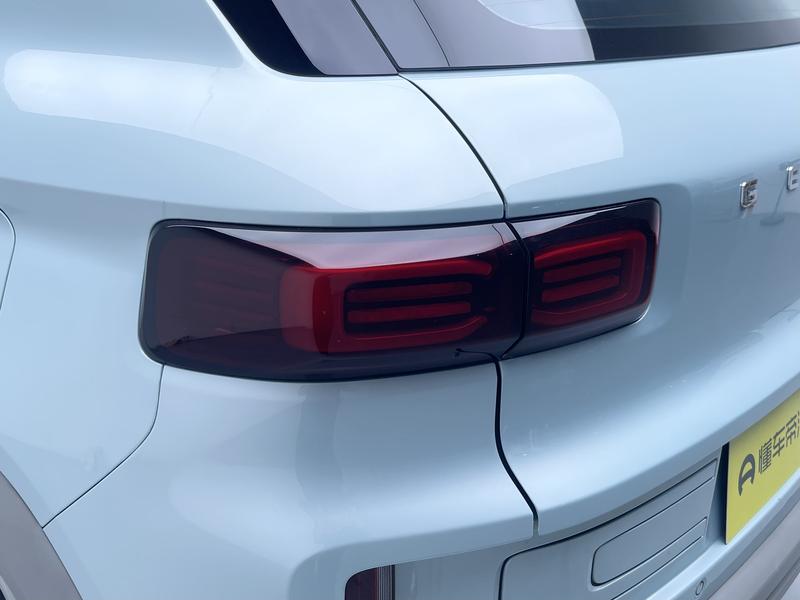 Geely Icon, 2023 — фото 10 из 12