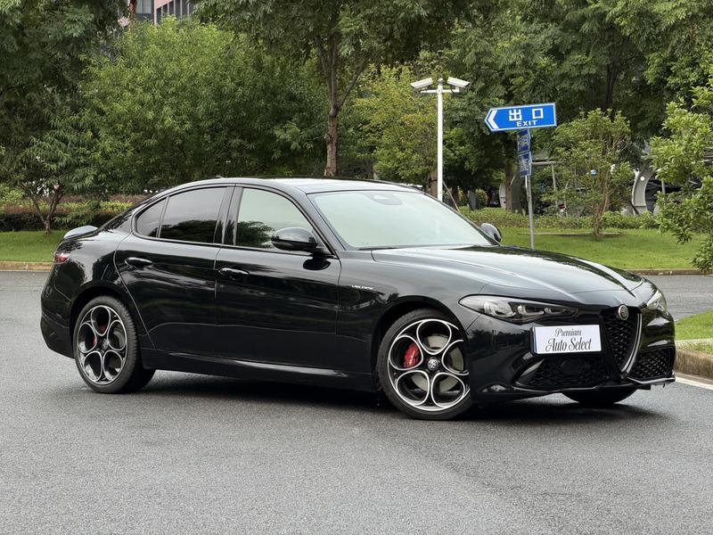 Alfa Romeo Giulia, 2025 — фото 3 из 12