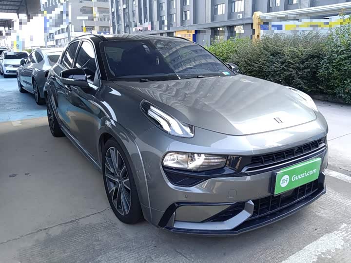 Lynk & Co 02 Hatchback, 2022 — фото 4 из 9
