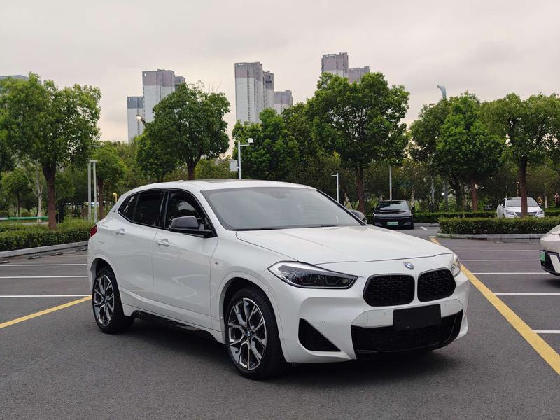 BMW X2, 2022 — фото 3 из 12