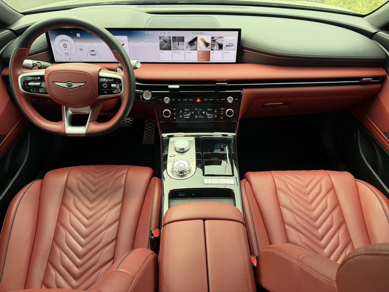 Genesis G80, 2024 — фото 7 из 12