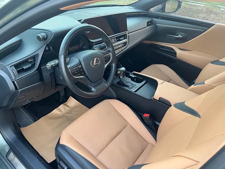 Lexus ES, 2024 — фото 9 из 9