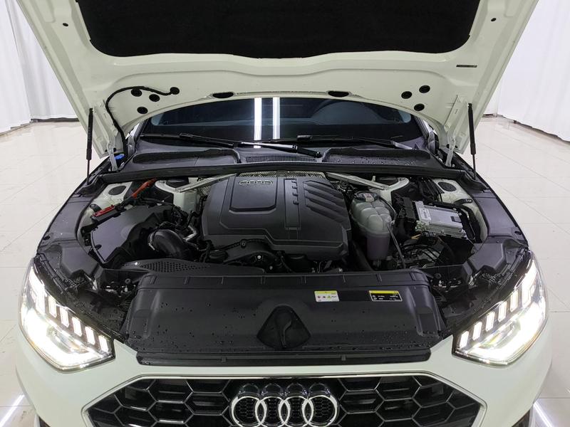 Audi A4L, 2025 — фото 12 из 12