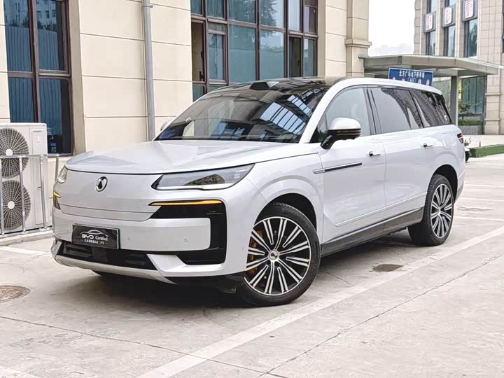 Denza N9, 2025 — купить в Саранске под ключ