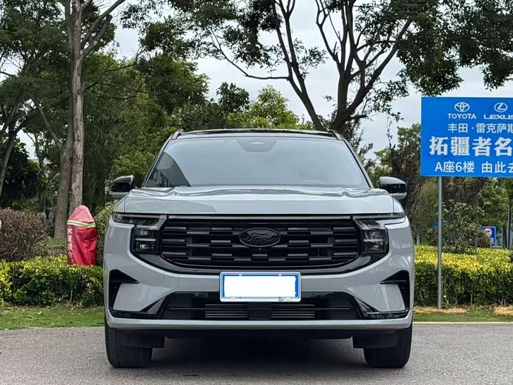 Ford Edge, 2023 — фото 2 из 5