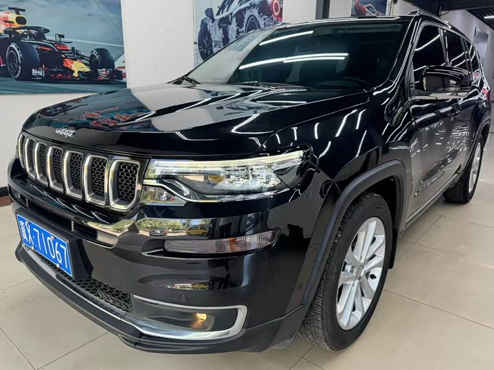 Jeep Grand Commander, 2021 — купить в Орле под ключ