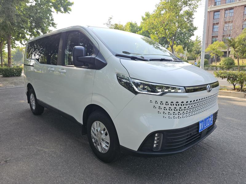 Maxus V70, 2022 — фото 3 из 12