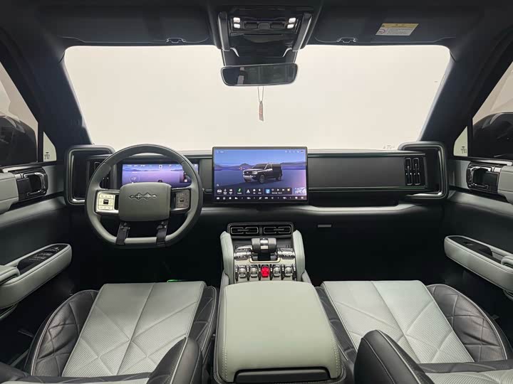 BYD FangChengBao Leopard 5, 2023 — фото 4 из 9