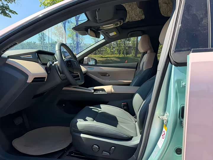 Changan Deepal SL03, 2023 — фото 3 из 9
