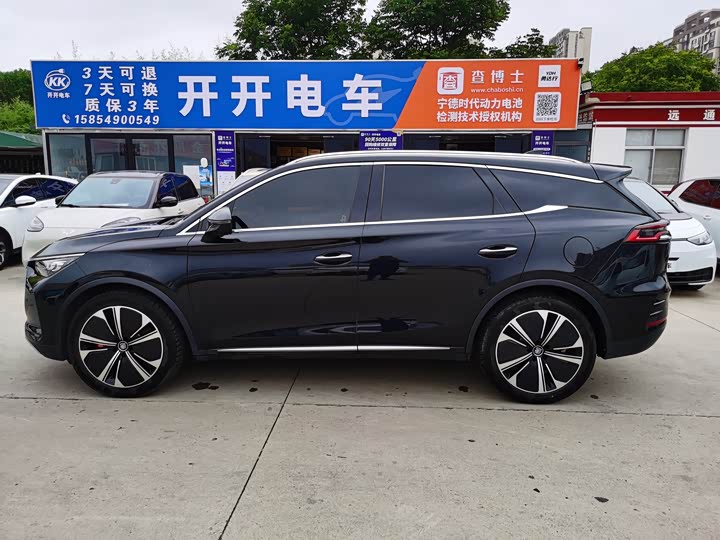 BYD Tang Hybrid/EV, 2023 — фото 4 из 9