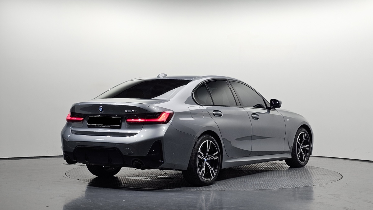 BMW 3 Series, 2025 — фото 2 из 12