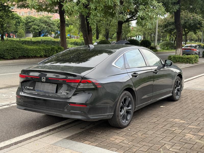Honda Accord, 2025 — фото 7 из 12