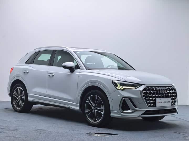 Audi Q3, 2024 — фото 6 из 9
