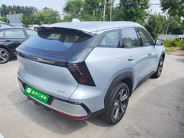 Geely Atlas L, 2026 — фото 5 из 9