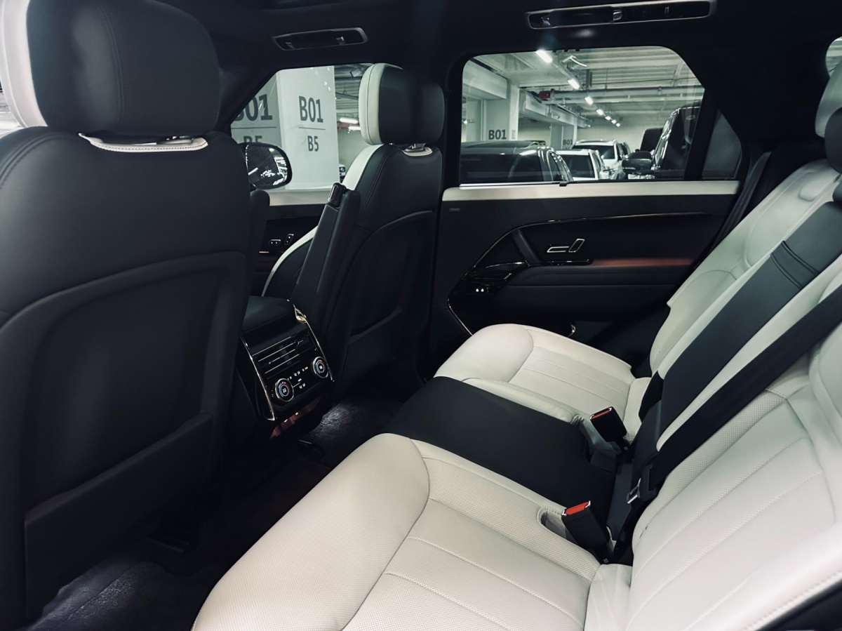 Land Rover Range Rover Sport, 2025 — фото 9 из 12