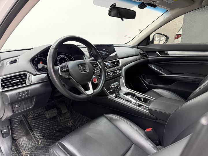 Honda Accord, 2022 — фото 7 из 9