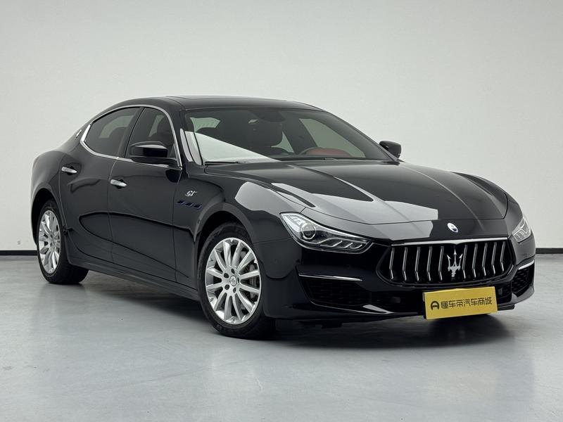 Maserati Ghibli, 2022 — фото 3 из 12