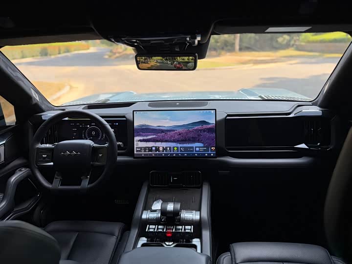 BYD FangChengBao Leopard 8, 2025 — фото 4 из 9